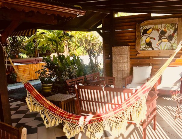 Le hamac et le jacuzzi